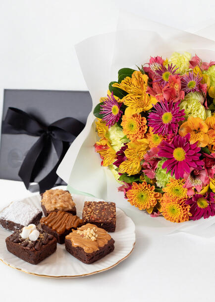 Ramo con Margaritas y Claveles con Brownies Eat Me
