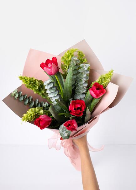 Ramo de Tulipanes Rojos