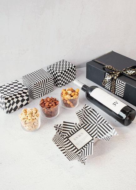 Regalo con Vino Tinto y Botanas 