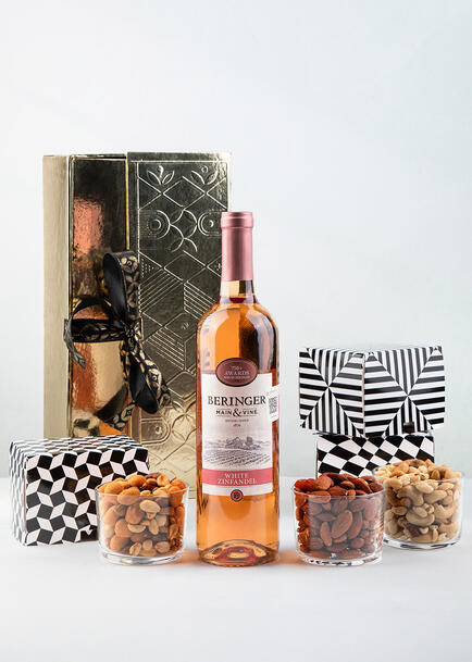 Regalo con Vino Rosado y Botanas