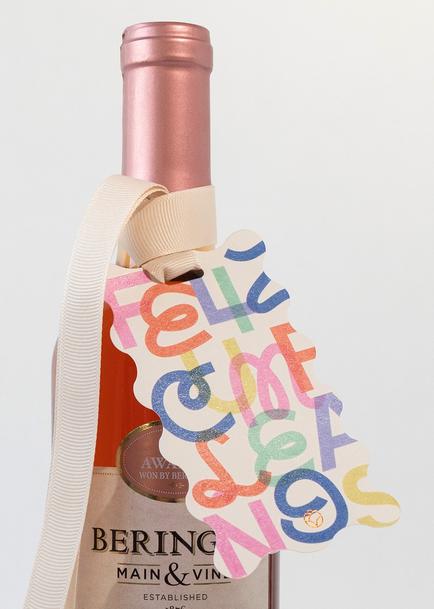 Vino con Distintivo Feliz Cumpleaños