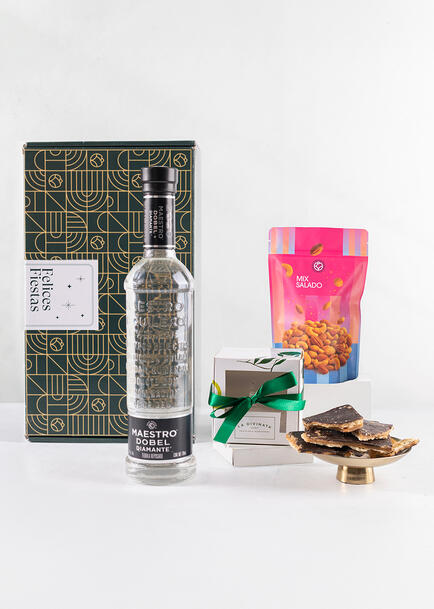 Tequila Dobel con Toffee y Mix EF Felices Fiestas