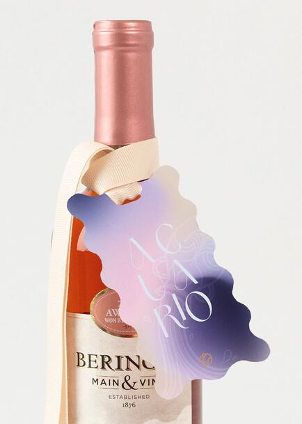 Vino Rosado con Distintivo Acuario
