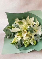 Imagen preview para 10 Alcatraces y Lilys en ramo - 3