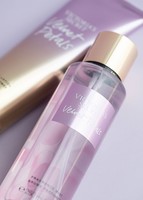 Imagen preview para Victoria's Secret Crema y Body Velvet Petals - 3