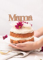 Imagen preview para 12 Rosas Rojas con Pastel Zanahoria Florence - 2