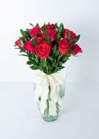 Imagen preview para Arreglo de 12 Rosas Rojas y Fucsia - 1