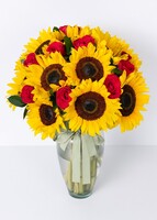 Imagen preview para 12 Rosas rojas con girasoles en jarron - 1