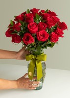 Imagen preview para Clásico Amor con 24 rosas rojas - 3