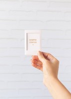 Imagen preview para Personaliza con Mini Foto 12 Rosas Rojas - 3