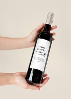 Imagen preview para Personaliza Vino 3V con etiqueta "All you need is love" - 3