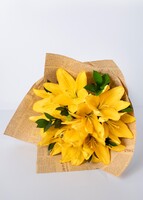 Imagen preview para Ramo de Lilys Amarillas - 3