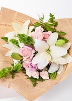Imagen preview para Ramo de Lilys con Rosas Rosa - 2