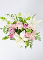 Imagen preview para Ramo de Lilys con Rosas Rosa - 3