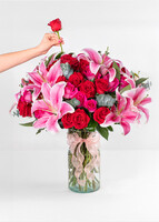 Imagen preview para Amor con Rosas  y Stargazer en Jarrón  - 2