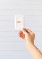 Imagen preview para Arreglo Romántico de 24 Rosas con mini foto - 2