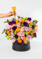 Imagen preview para Arreglo de Rosas Naranjas y Lisianthus con Mini Foto - 2