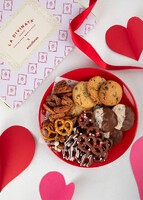 Imagen preview para Caja de Botanas La Divinata y Globo Love You - 2