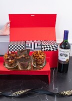 Imagen preview para Canasta con Vino Tinto y Botanas - 1