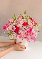 Imagen preview para Arreglo de Stargazers y Rosas - 2