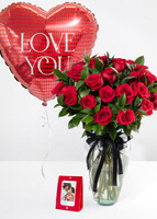 Kit 24 Rosas Rojas con Globo y Polaroid