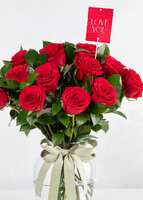 Imagen preview para Kit 12 Rosas Rojas, Chocolates,Globo y Polaroid - 3