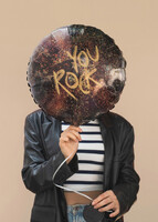 Imagen preview para Kit Cumpleaños Planta, Mini Pastel Chocolate, Globo y Polaroid - 5