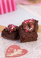Imagen preview para 18 Rosas Rojas con Brownies La Divinata - 4