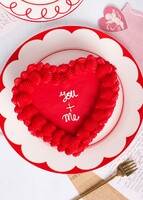 Imagen preview para 12 Rosas Rojas con Pastel La Divinata - 2