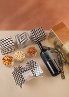 Imagen preview para Personaliza Regalo con Vino Tinto y Botanas  - 2