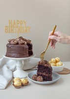 Imagen preview para Pastel Ferrero Chico con Topper La Divinata - 3