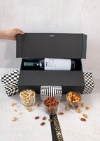 Imagen preview para Personaliza Regalo con Vino Tinto y Botanas - 6