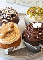 Imagen preview para Personaliza Marco Negro con Muffins y Globo - 4