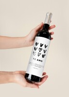 Imagen preview para Personaliza Vino 3V "Te amo" con 12 rosas rojas - 2