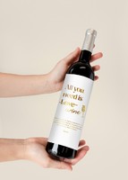 Imagen preview para Personaliza Vino 3V con etiqueta "All you need is love" - 2