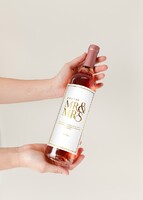 Imagen preview para Personaliza Vino Beringer con etiqueta "Mr&Mrs" - 2