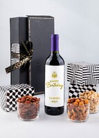 Personaliza Vino tinto con etiqueta "Happy birthday" y botanas