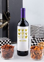 Imagen preview para Personaliza Vino tinto con etiqueta "Te amo" y botanas - 5