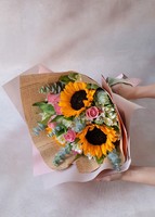 Imagen preview para Personaliza con Mini Foto Ramo de Girasoles y Rosas - 2