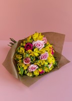 Imagen preview para Ramo de 9 Rosas y Alstroemerias - 1