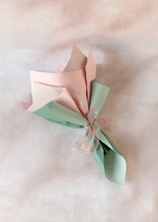 Imagen preview para Ramo de Claveles y Lily Rosa - 4