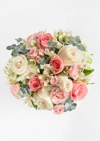 Imagen preview para Ramo de  Rosa Hermosa y Rosa Blanca - 1