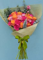 Imagen preview para Ramo de Rosas y Claveles - 2