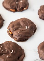 Imagen preview para Rosas Rojas con Tortugas Elemental Chocolatería - 5