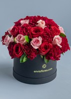 Imagen preview para Rosas y Claveles en Caja - 1