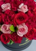 Imagen preview para Rosas y Claveles en Caja - 3