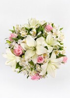 Imagen preview para Ternura con 6 Rosas y Lilys - 3