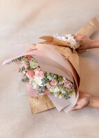 Imagen preview para Personaliza Mini Foto con Ramo de 8 Rosas - 3