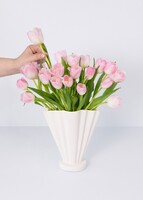 Imagen preview para 20 Tulipanes Rosa en Jarrón - 2